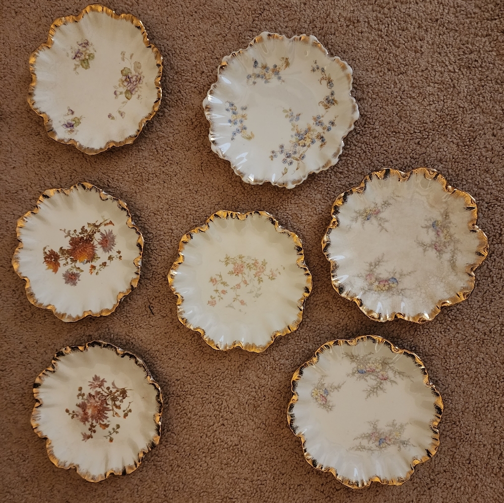 Set of 7 Limoges Porcelain Decorative Plates